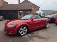 Begagnad Audi TT 200 HK (147 kW) 2007 Röd Sportkupé