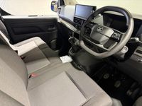 Used Vauxhall Vivaro 145 HP (106 kW) 2024 White MPV