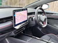 Begagnad VW ID.7 GTX 250 kW (340 HK) 2024 Röd Halvkombi
