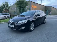 Used Vauxhall Astra 2011 Black Estate