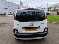Used Citroën C3 Picasso PureTech 110 HP (80 kW) 2017 White MPV