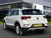 Usado VW T-Roc Life 150 HP (110 kW) 2023 Cinzento SUV