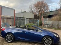 Second-hand Vauxhall Cascada 170 CP (125 kW) 2013 Albastru Cabrio