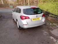 Used Vauxhall Astra Elite 115 HP (84 kW) 2014 Silver Estate