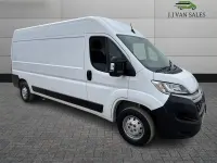 Usado Citroën Relay 140 HP (102 kW) 2022 Branco Van