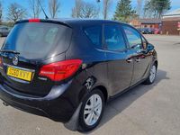 Used Vauxhall Meriva 140 HP (102 kW) 2011 Black MPV