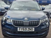 Gebraucht Skoda Karoq SE 150 PS (110 kW) 2019 Blau SUV