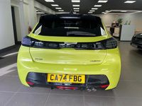 Second-hand Peugeot 208 GT 134 CP (98 kW) 2024 Galben Hatchback