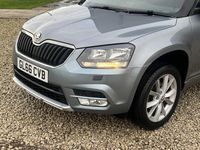 Used Skoda Yeti SE 110 HP (80 kW) 2016 Grey SUV