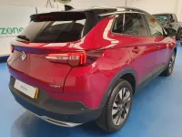Used Vauxhall Grandland X Sport 130 HP (95 kW) 2018 Red SUV