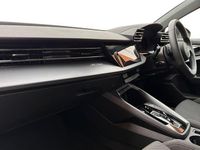 Begagnad Audi A3 Sport 150 HK (110 kW) 2025 Grå Halvkombi