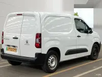 Used Peugeot Partner Premium 136 HP (100 kW) 2023 White MPV