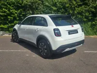 Used Fiat 600 Red 114 kW (156 HP) 2024 White Hatchback