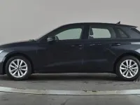 Usado Audi A3 Premium 110 HP (80 kW) 2022 Cinzento Sedan