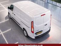 Used Ford Transit Custom Limited 130 HP (95 kW) 2022 White Van