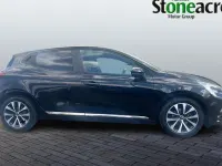 Used Renault Clio Iconic 101 HP (74 kW) 2019 Black Hatchback