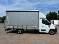 Used Renault Master 143 HP (105 kW) 2024 White MPV