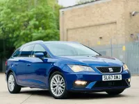Used Seat Leon ST SE Dynamic 110 HP (80 kW) 2017 Blue Estate