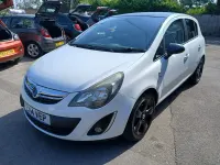 Used Vauxhall Corsa 100 HP (73 kW) 2014 White Hatchback