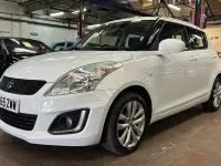 Usado Suzuki Swift SZ3 94 HP (69 kW) 2015 Branco Citadino