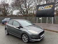 Begagnad Ford Fiesta ST-Line 100 HK (73 kW) 2017 Grå Halvkombi