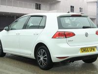 Used VW Golf VII S 125 HP (91 kW) 2017 White Hatchback