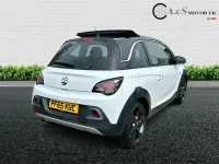 Używany Vauxhall Adam Rocks 69 KM (50 kW) 2016 Biały Hatchback