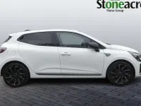 Used Renault Clio Esprit Alpine 90 HP (66 kW) 2024 White Hatchback