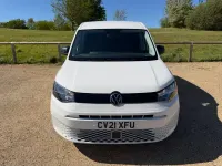 Begagnad VW Caddy S 122 HK (89 kW) 2021 Vit Minibuss