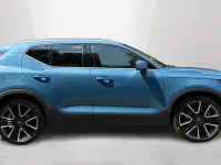 Used Volvo XC40 Ultra 194 HP (142 kW) 2025 Blue SUV