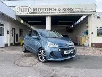 Used Hyundai i10 Premium SE 87 HP (63 kW) 2017 Blue Hatchback