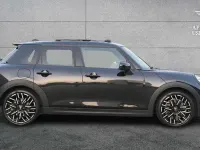Used Mini Cooper Exclusive 150 kW (204 HP) 2026 Hatchback
