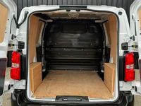 Used Vauxhall Vivaro 100 HP (73 kW) 2023 White MPV