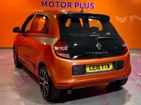 Used Renault Twingo Dynamique 90 HP (66 kW) 2018 Orange Hatchback