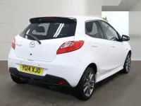 Used Mazda 2 Edition 84 HP (61 kW) 2014 White Hatchback