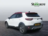 Used Kia Stonic GT-Line S 118 HP (86 kW) 2021 White SUV