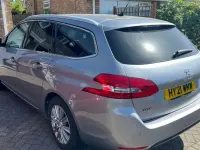 Second-hand Peugeot 308 SW Allure 131 CP (96 kW) 2021 Gri Break