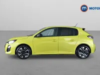 Used Peugeot e-208 Style 100 kW (137 HP) 2023 Yellow Hatchback