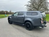 Used Isuzu D-Max 163 HP (119 kW) 2022 Grey Pickup