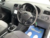 Used VW Polo Match 90 HP (66 kW) 2016 White Hatchback