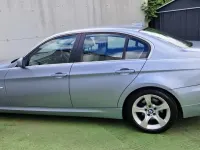 Used BMW 318 Exclusive 2011 Blue Sedan