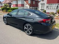 Used Vauxhall Insignia SRi 170 HP (125 kW) 2019 Black Hatchback