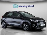 Second-hand Kia Stonic 99 CP (72 kW) 2022 Negru SUV