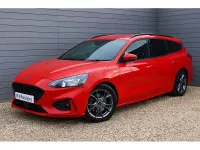 Used Ford Focus ST-Line 2022 Red Estate