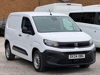 Used Vauxhall Combo S 100 HP (73 kW) 2024 White Van