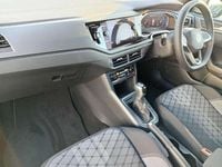 Used VW Taigo R-line 150 HP (110 kW) 2025 Silver SUV