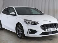 Used Ford Focus ST-Line 125 HP (91 kW) 2019 White Hatchback