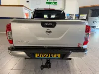 Used Nissan Navara Tekna 190 HP (139 kW) 2019 Silver Pickup