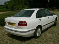 used Volvo S40 2.0i