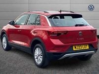 Used VW T-Roc Life 110 HP (80 kW) 2023 Red SUV